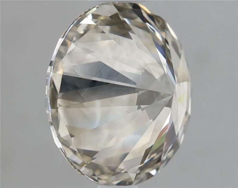 Picture of 2.15 carats ROUND IGI certified Loose diamond, L Color | SI2 clarity | EX cut